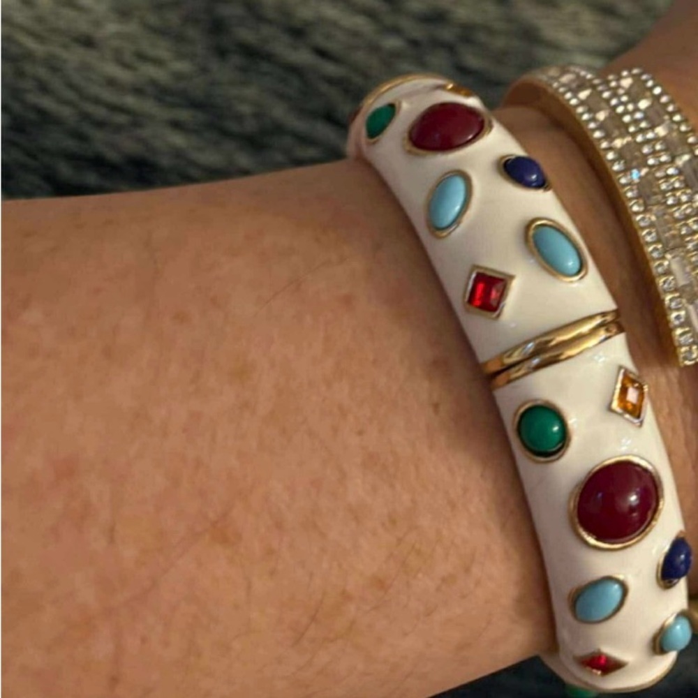 Elegant Multicolor Gemstone Bangle